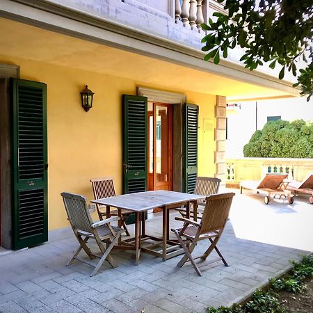 Appartamenti Fronte Mare Castiglioncello Rom bilde