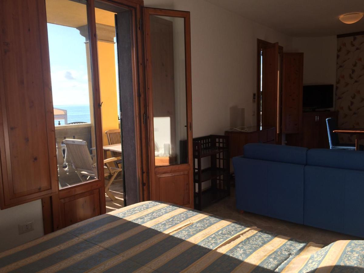 Appartamenti Fronte Mare Castiglioncello Eksteriør bilde
