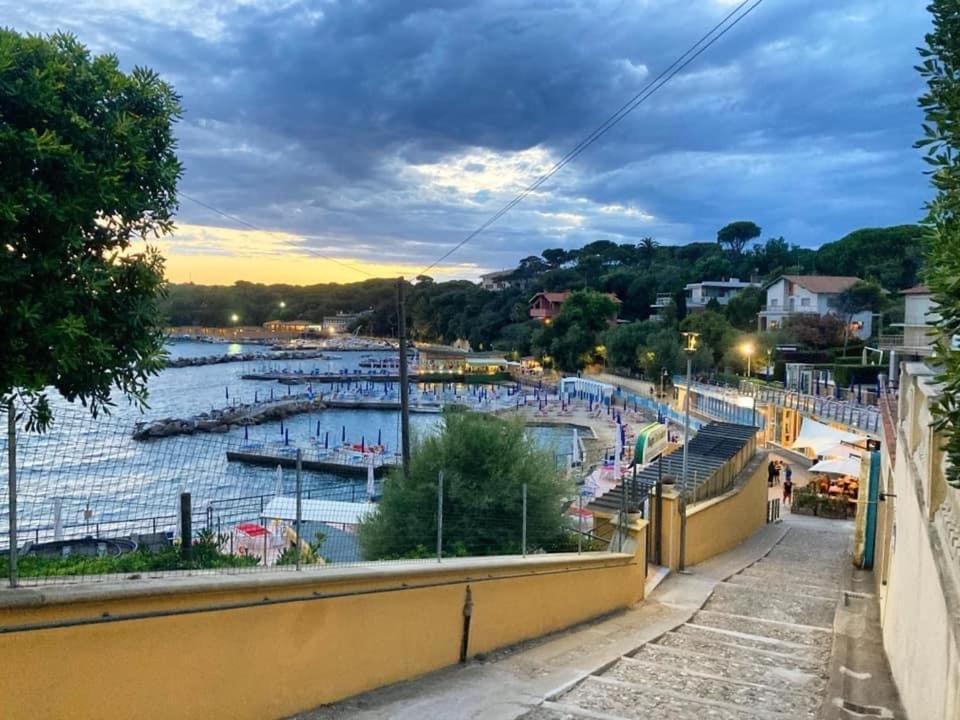Appartamenti Fronte Mare Castiglioncello Eksteriør bilde
